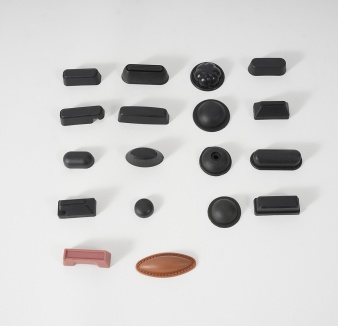 Travel luggage support base bracket accessories